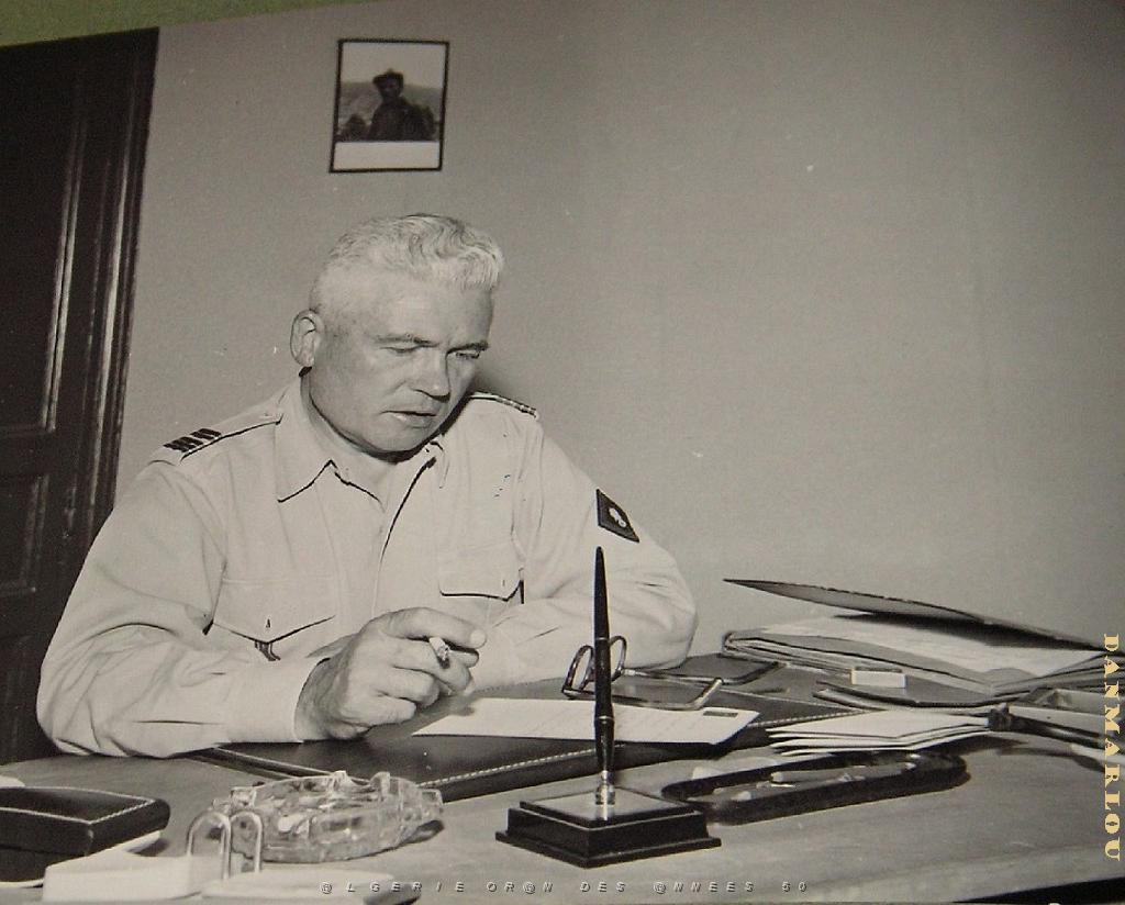 LEGION SBA QUARTIER VIENOT  1 ER REI LE COLONEL THOMA S.jpg